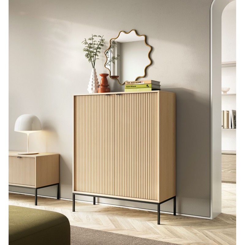 NEW komoda wysoka K104 w kolorze Dąb Vicenza na czarnych wysokich nogach